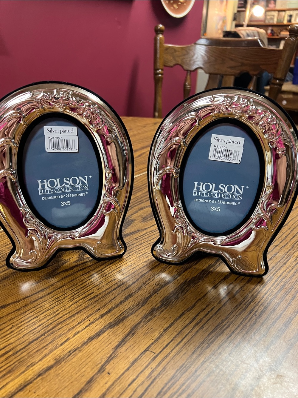 Holson Elite Collection Silver-Plated 3x5 Ornate Picture Frame